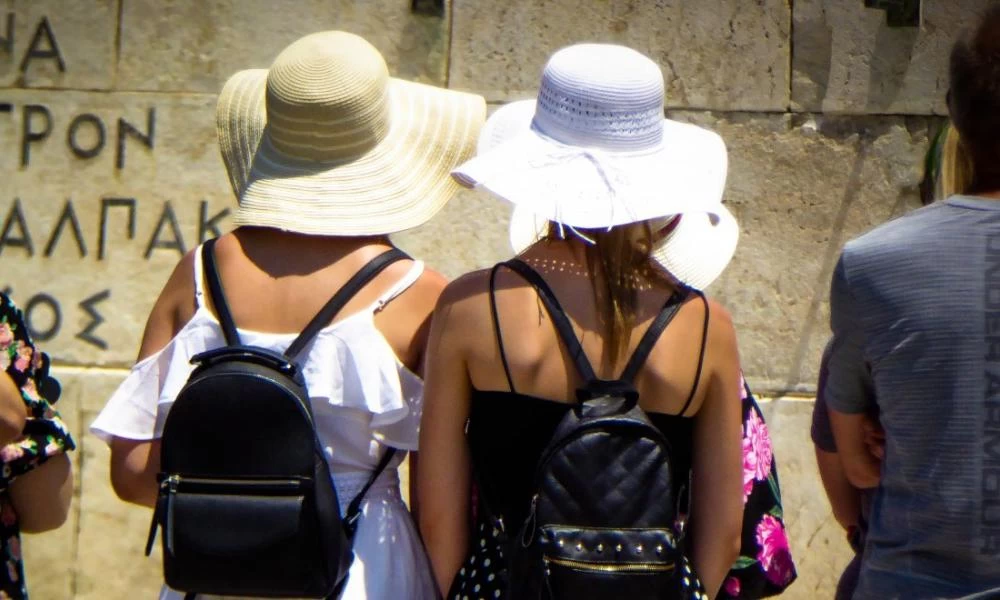 Κορονοϊός: 1.190 κρούσματα σε Αττική, 198 στη Θεσσαλονίκη - Η κατανομή